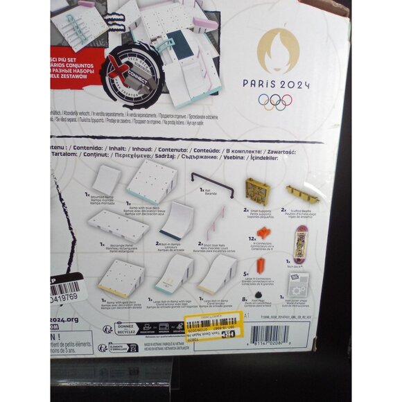 Tech Deck Skys Paris 2024 Ramp Olympic Skateboarding Fingerboard Set W/Board - Picture 3 of 9